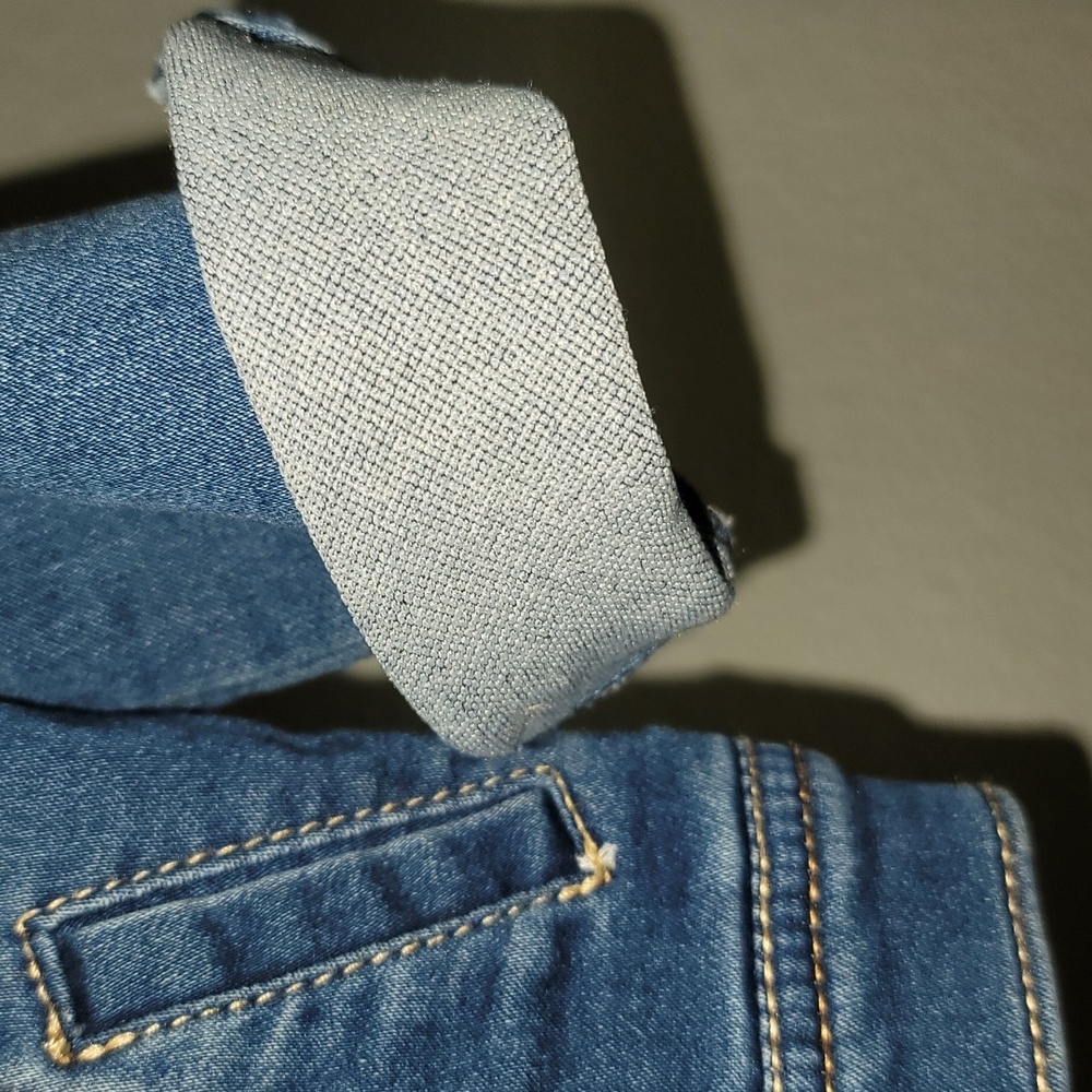 Denim jacket - Picture 3 of 6
